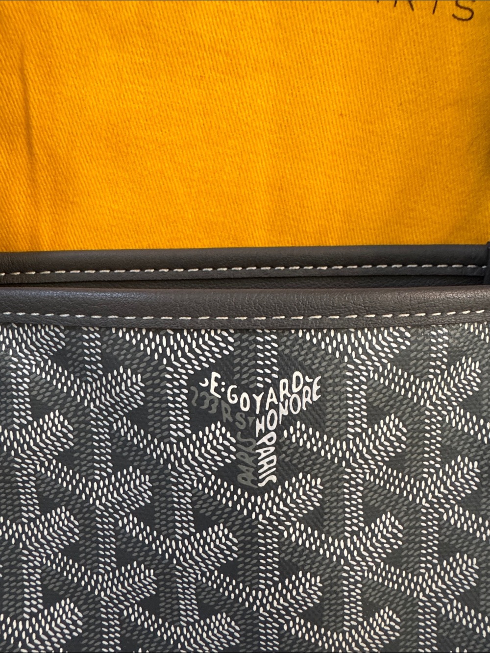 Goyard mini Anjou leather reversible tote bag purse grey - Picture 12 of 16